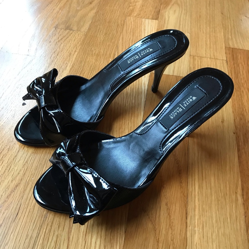Brand new White House black market Cordova shoes